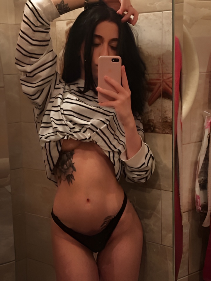 Магдалина привлекательная девушка из Советского цена от 2500 руб