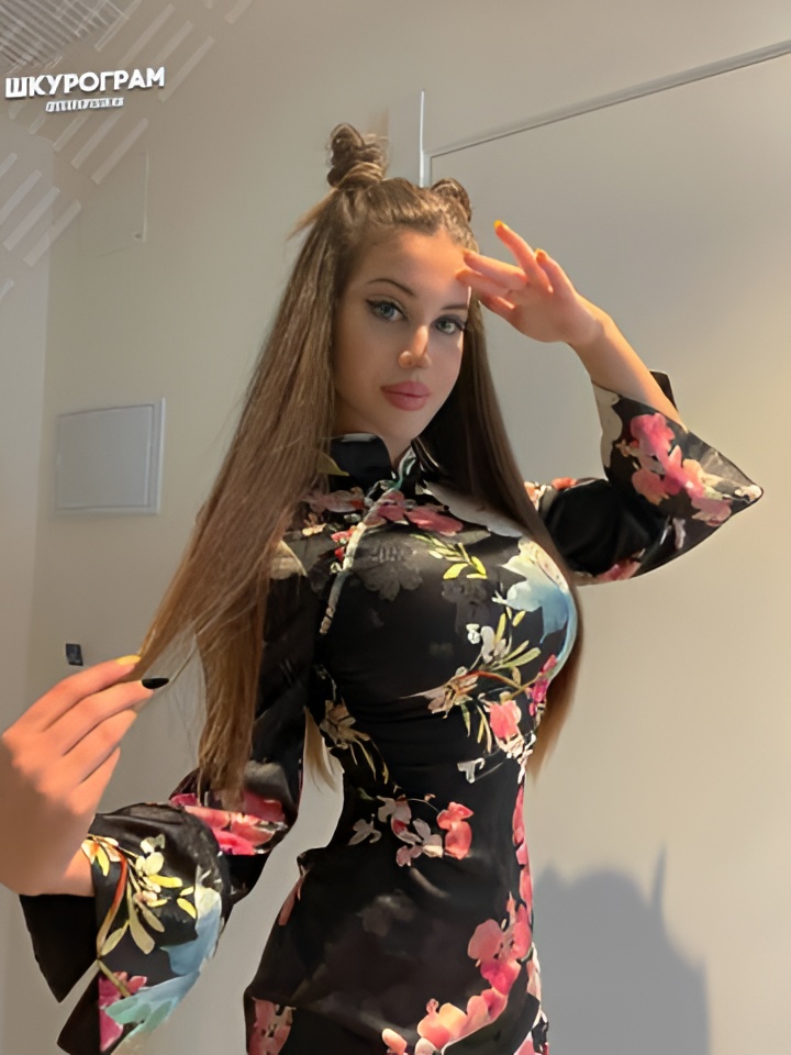 Тая привлекательная девушка из Советского цена от 2000 руб