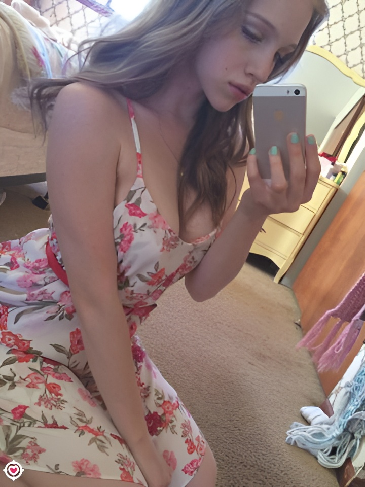 Зоя привлекательная девушка из Советского цена от 2500 руб