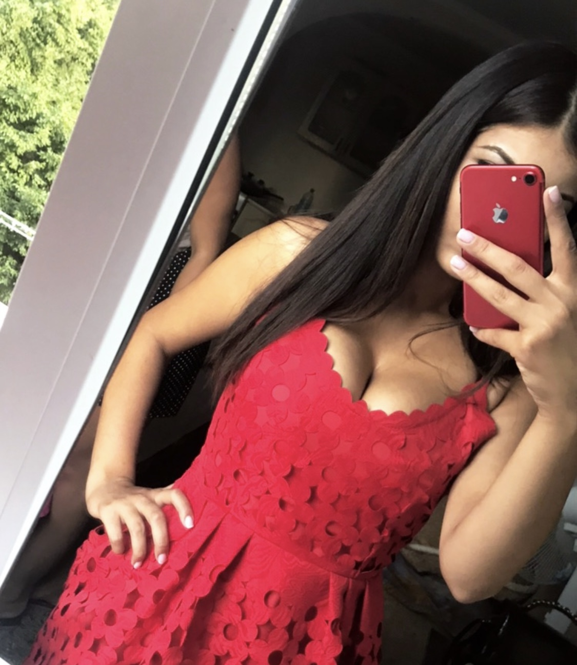 Елена привлекательная девушка из Советского цена от 3000 руб